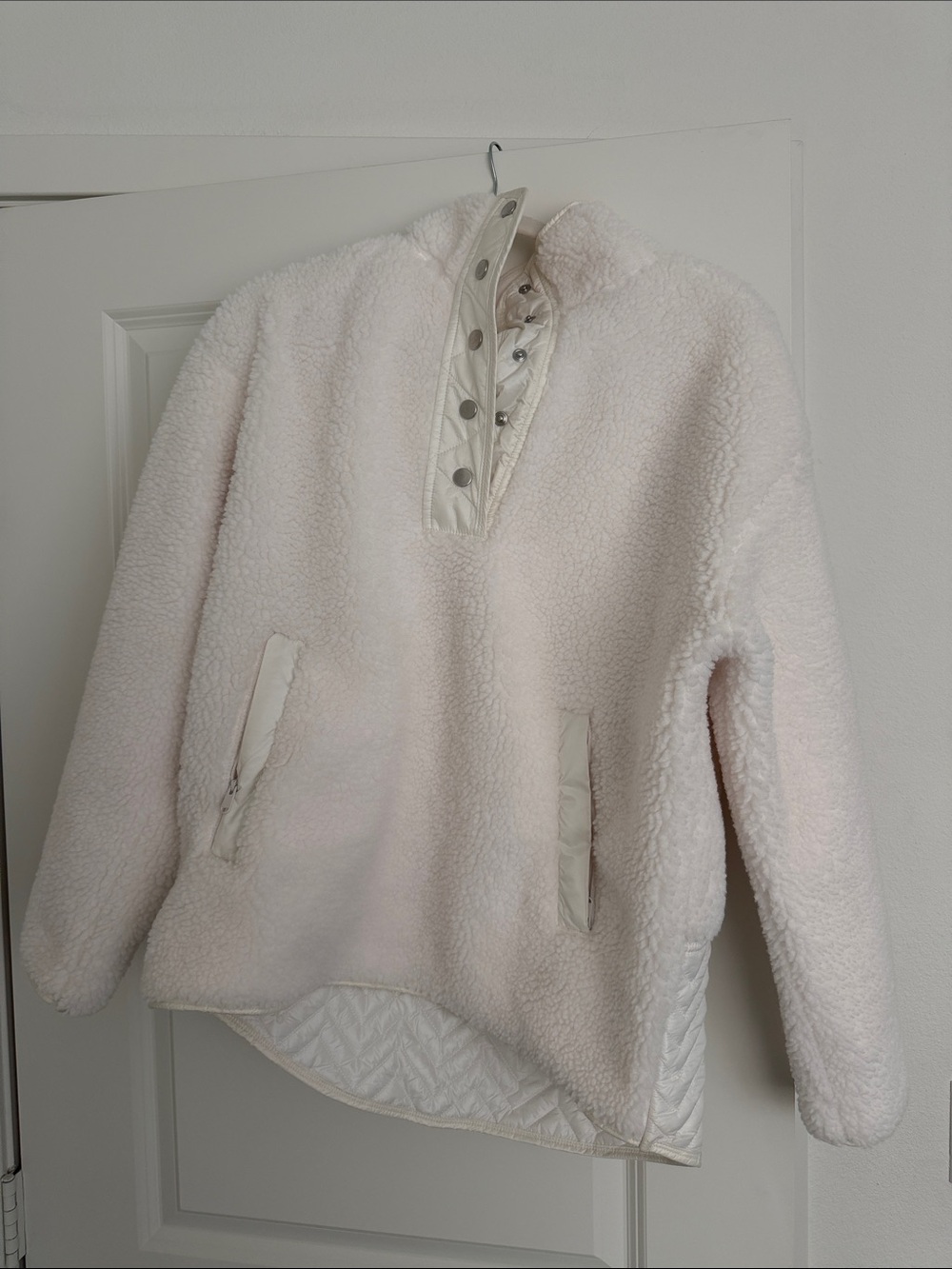 Athleta Cream Sherpa Snap-Placket Pullover
